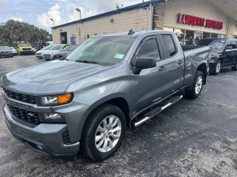 2020 Chevrolet Silverado 1500 Custom