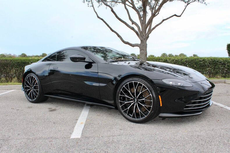 2023 Aston Martin Vantage