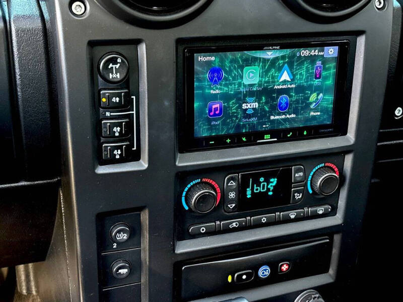 2005 HUMMER H2