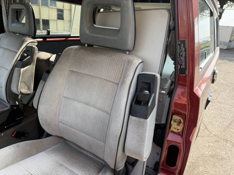 1988 Volkswagen Vanagon Camper