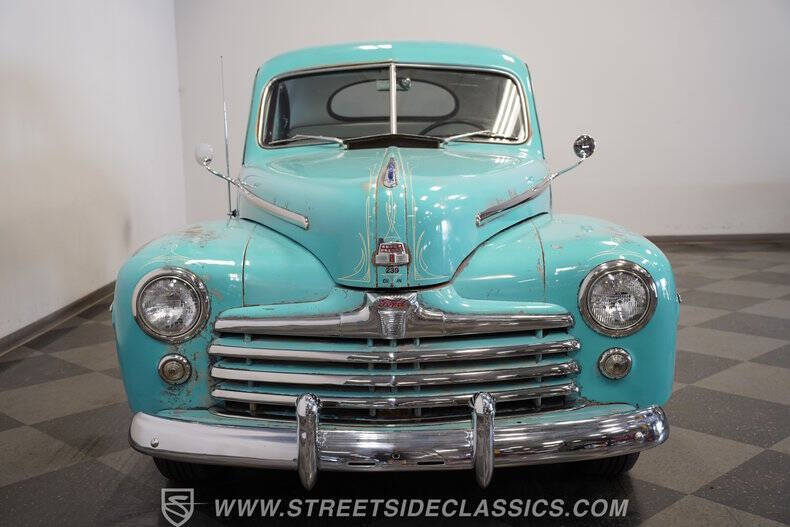 1948 Ford Deluxe