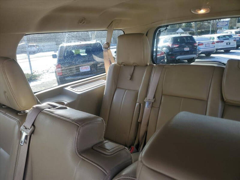 2011 Ford Expedition EL XLT