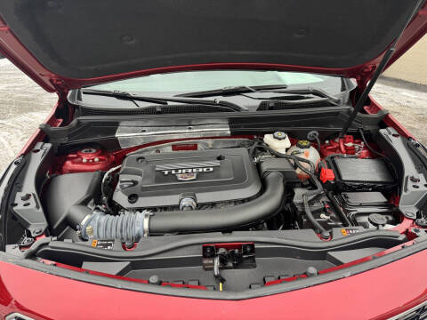 2023 Cadillac XT4 Premium Luxury