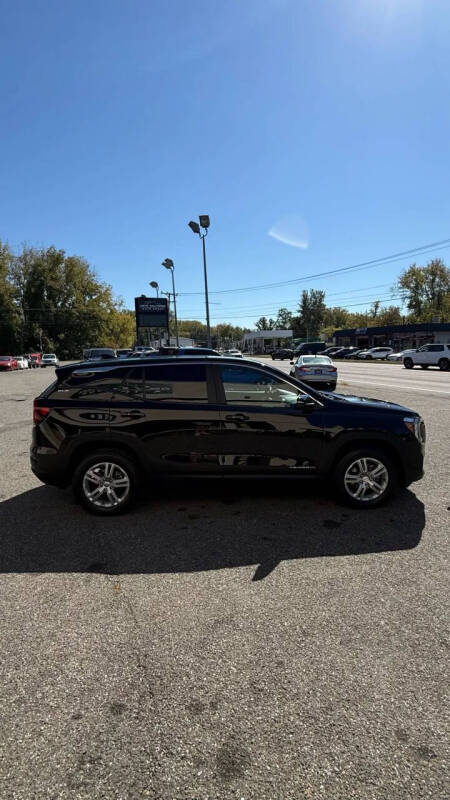 2022 GMC Terrain SLE