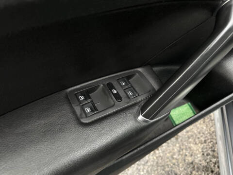 2018 Volkswagen Passat 2.0T SE