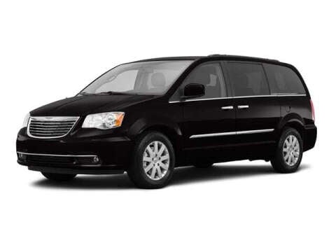 2016 Chrysler Town and Country for sale at Everyone's Financed At Borgman - BORGMAN OF HOLLAND LLC in Holland MI
