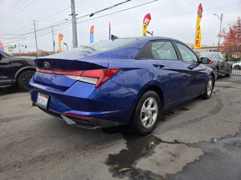 2023 Hyundai Elantra