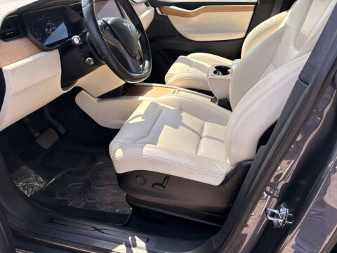 2019 Tesla Model X Long Range
