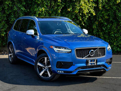2017 Volvo XC90 T6 R-Design
