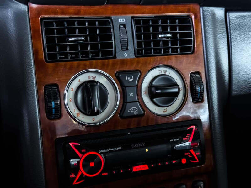 2002 Mercedes-Benz SLK SLK 320