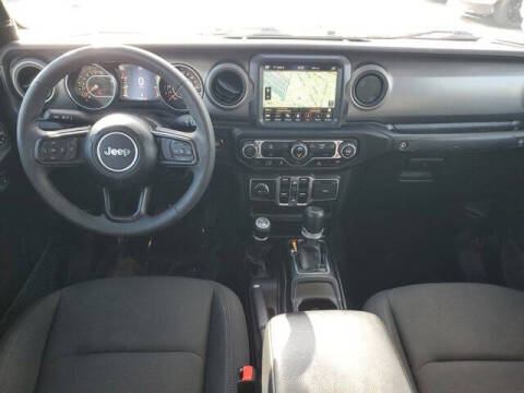 2023 Jeep Gladiator Willys