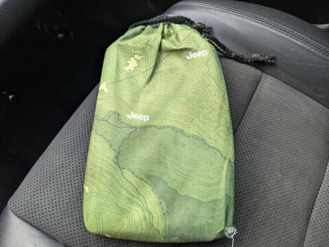 2019 Jeep Grand Cherokee Laredo