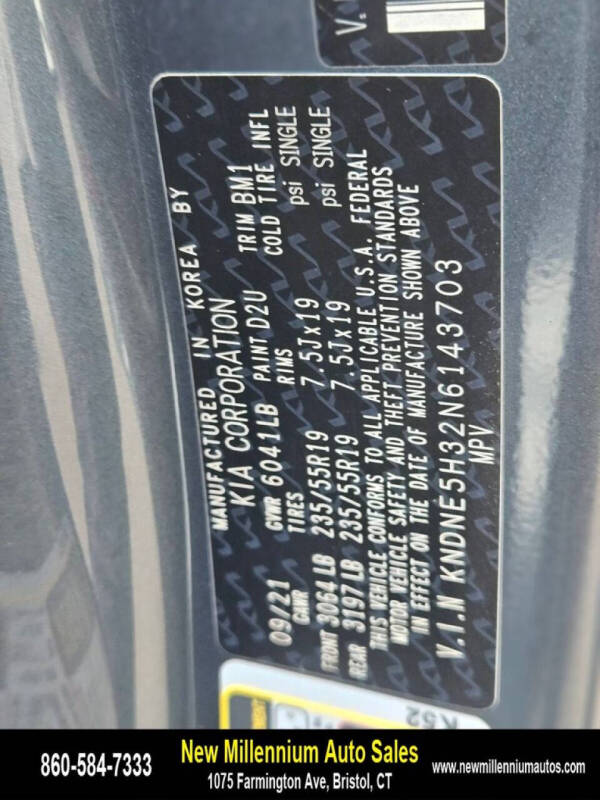 2022 Kia Carnival SX