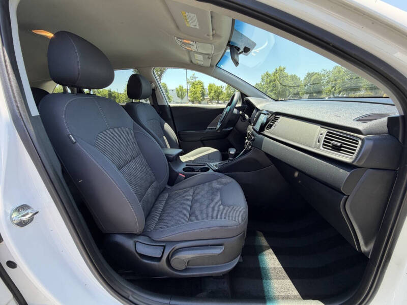 2018 Kia Niro FE
