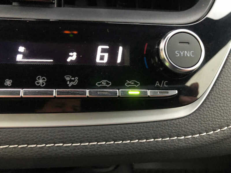 2023 Toyota Corolla Hatchback XSE