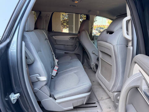 2014 Chevrolet Traverse LS