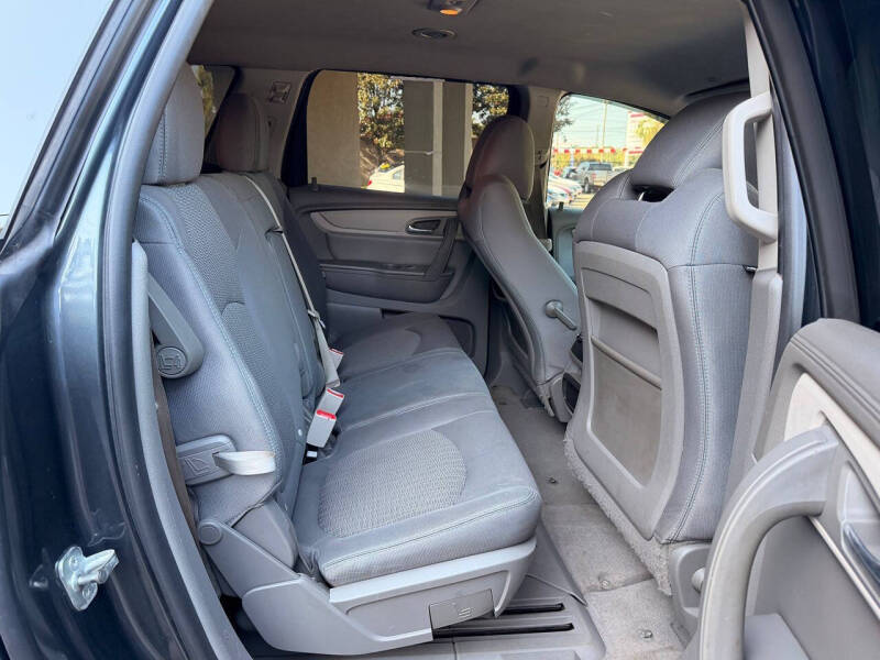 2014 Chevrolet Traverse LS