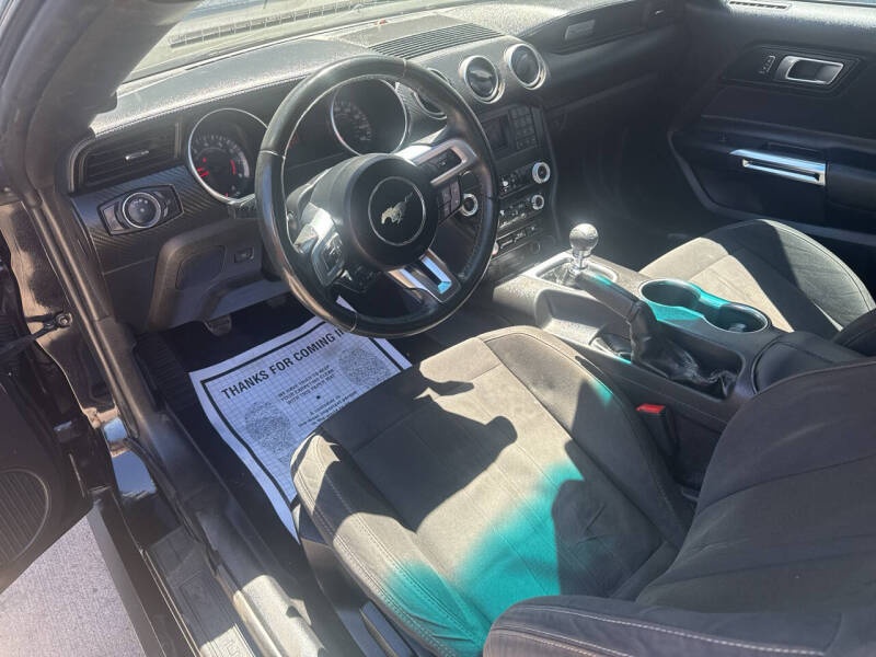 2019 Ford Mustang EcoBoost