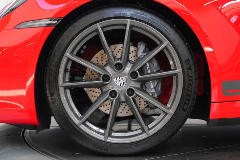 2024 Porsche 911 Carrera T