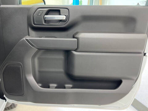 2025 GMC Sierra 2500HD Pro