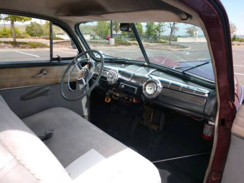 1947 Ford Super Deluxe