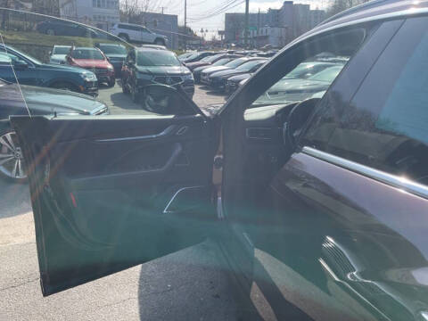 2017 Maserati Levante