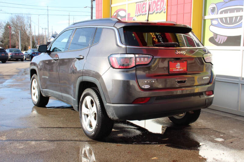 2018 Jeep Compass Latitude