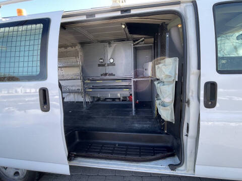 2011 Chevrolet Express 2500