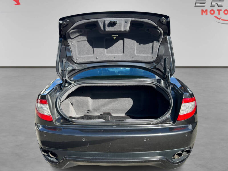 2012 Maserati GranTurismo S Automatic