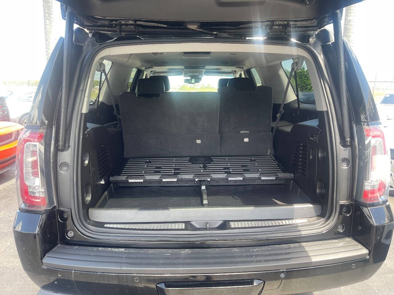 2016 GMC Yukon XL SUV / Crossover - $24,900