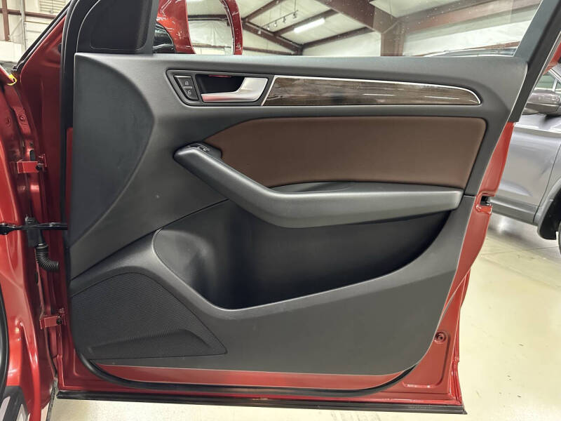 2015 Audi Q5 2.0T quattro Premium Plus