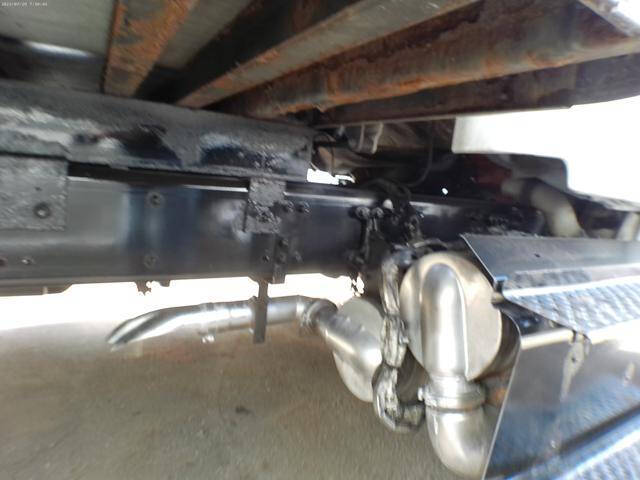 2017 Freightliner M2 106