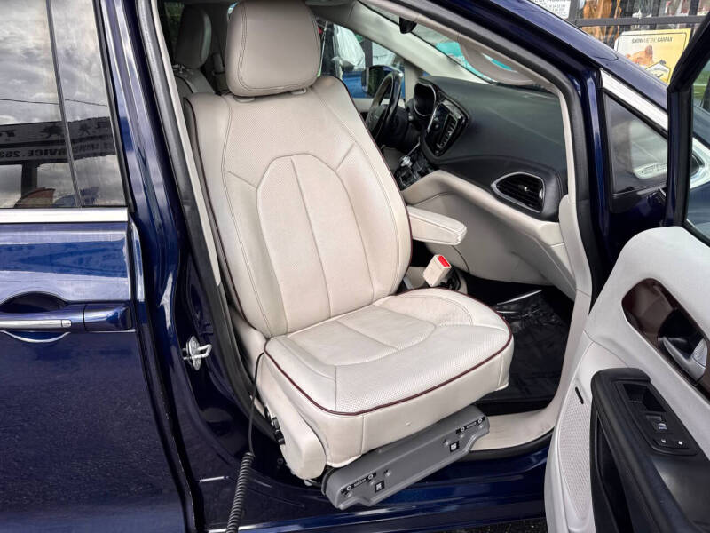 2017 Chrysler Pacifica Limited