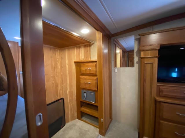 2017 Heartland MOBILE SUITE  38 RSSA