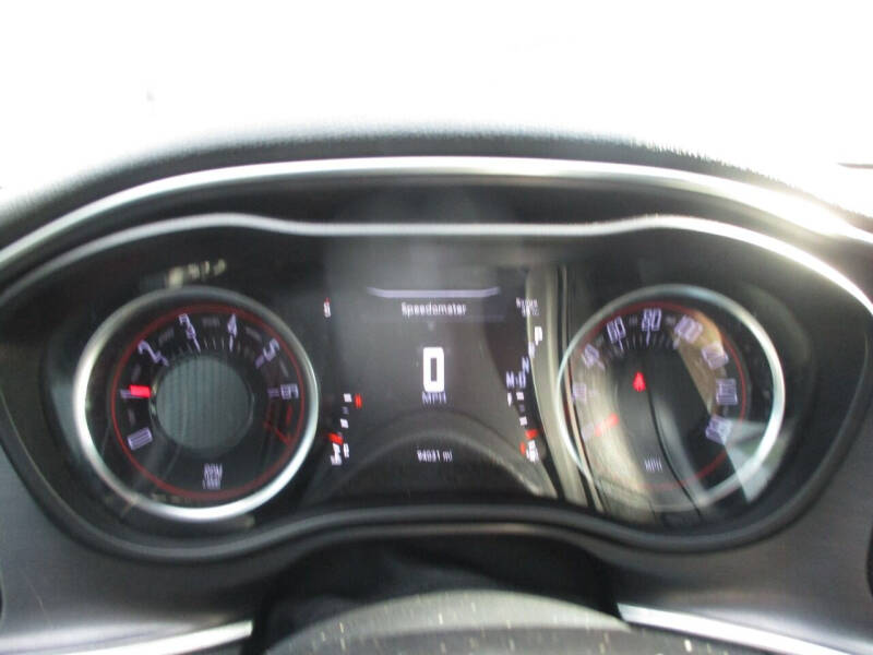 2017 Dodge Challenger SXT