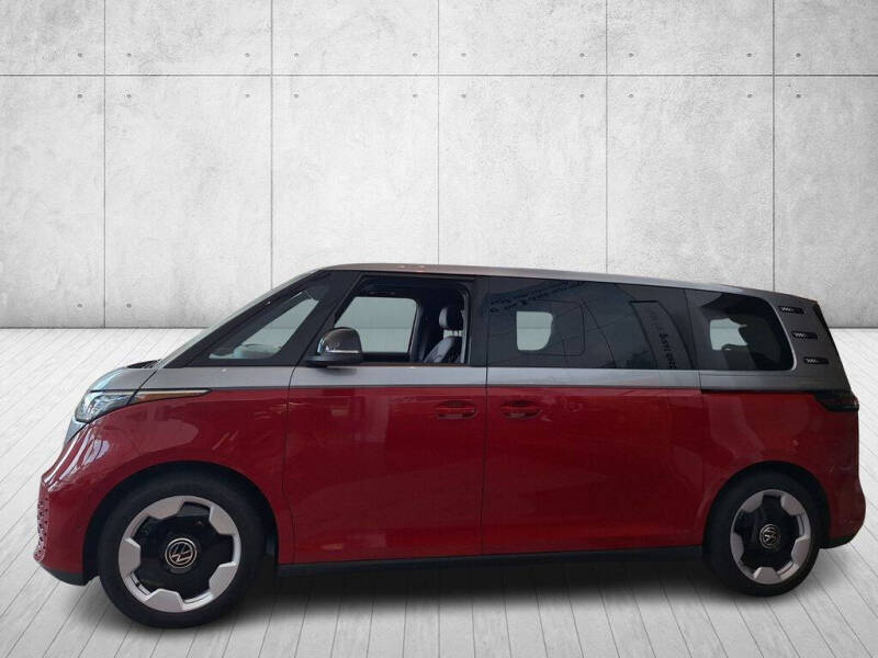 2025 Volkswagen ID. Buzz Pro S Plus 4Motion