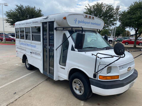 2004 Chevrolet Express Cutaway for sale at Bad Credit Call Fadi in Dallas TX