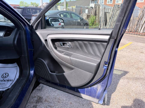 2015 Ford Taurus SEL
