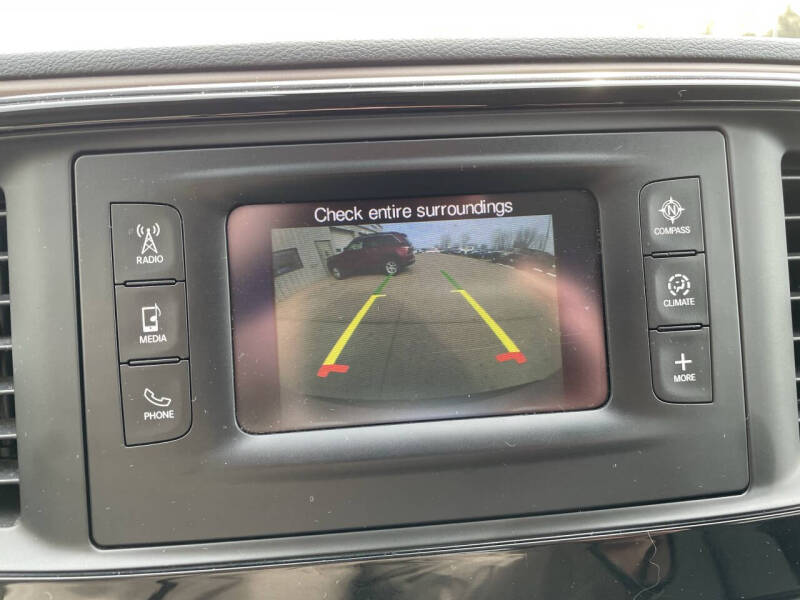 2017 Chrysler Pacifica LX