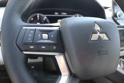 2025 Mitsubishi Outlander PHEV SEL