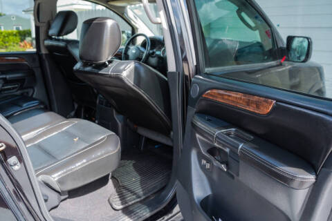 2010 Nissan Armada Titanium