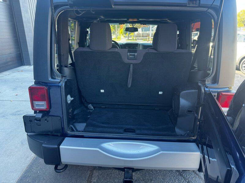 2013 Jeep Wrangler Sahara