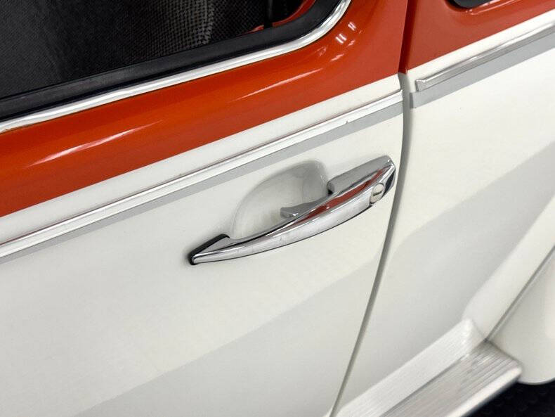 1972 Volkswagen Super Beetle