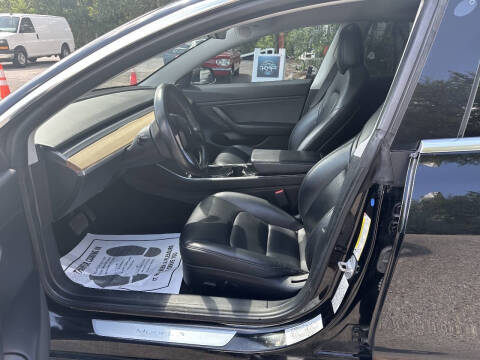 2019 Tesla Model 3 Mid Range
