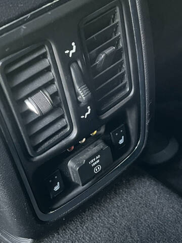 2011 Jeep Grand Cherokee Limited