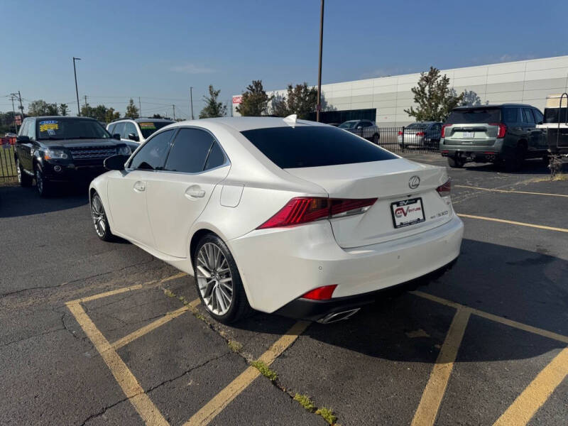 2018 Lexus IS 300