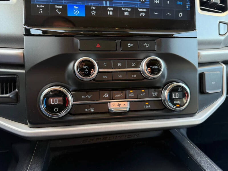 2022 Ford Expedition MAX XLT