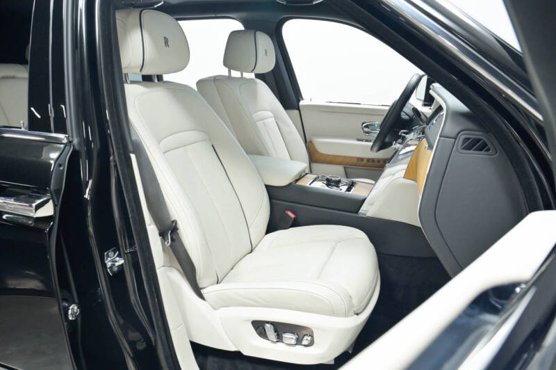 2023 Rolls-Royce Cullinan