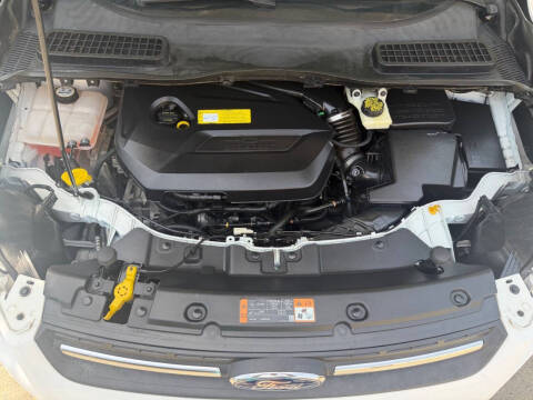 2015 Ford Escape SE