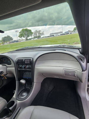 2000 Ford Mustang GT